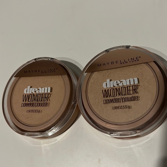 Maybelline - Dream Wonder Powder - 50 Creamy Natural / 40 Nude - SALE ITEM